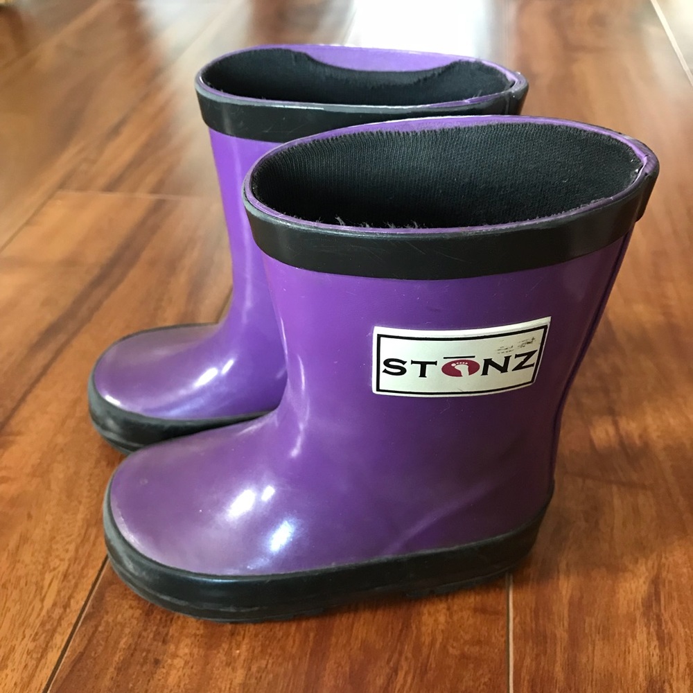 Stonz toddler size 5 purple rain boots